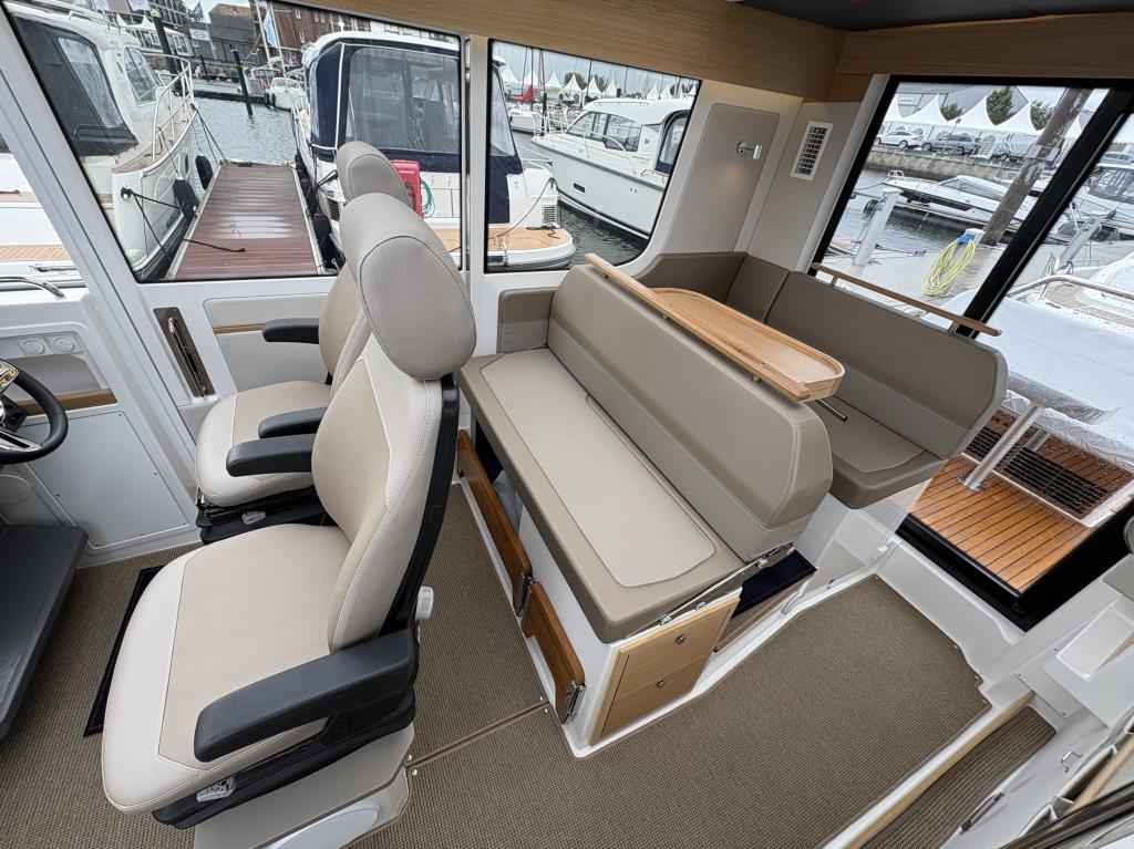 Motorboot Nimbus C11