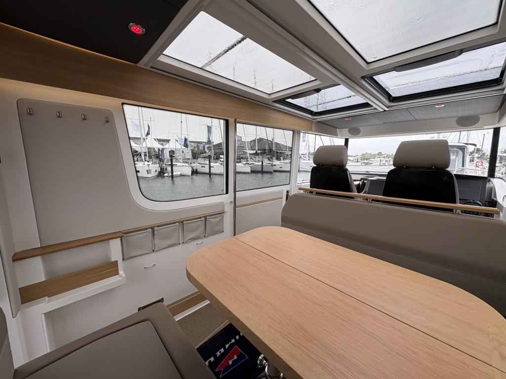 Motorboot Nimbus C11