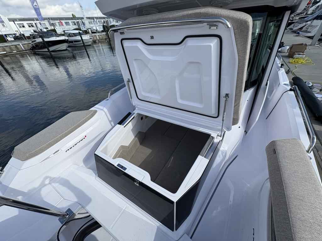 Motorboot Axopar 29 XC Cross Cabin