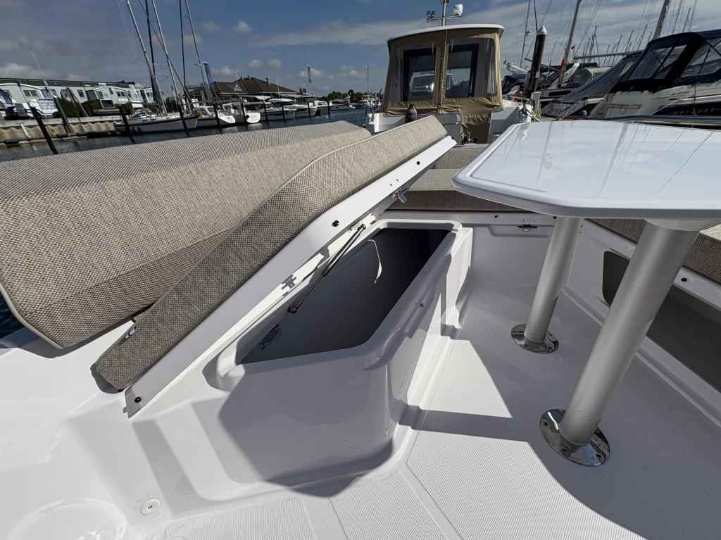 Motorboot Axopar 29 XC Cross Cabin
