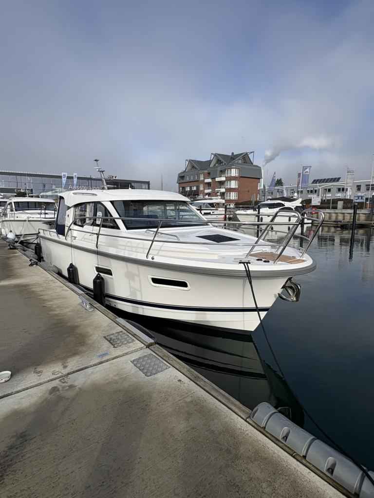 Motorboot Nimbus 305 Coupe