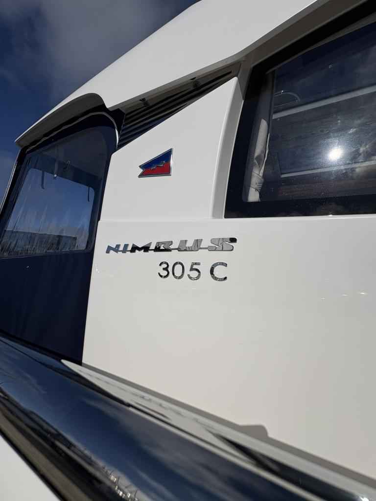 Motorboot Nimbus 305 Coupe