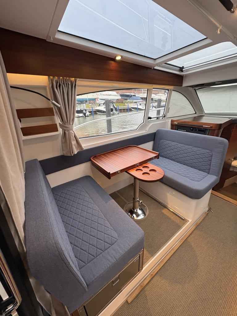 Motorboot Nimbus 305 Coupe
