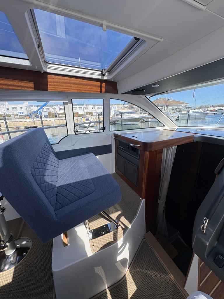 Motorboot Nimbus 305 Coupe