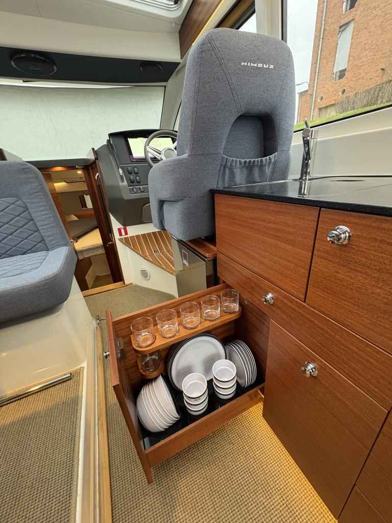 Motorboot Nimbus 305 Coupe