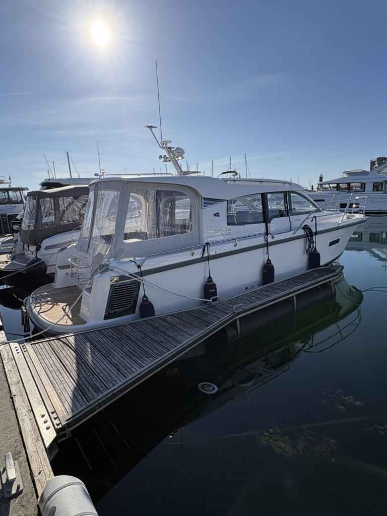 Motorboot Nimbus 305 Coupe