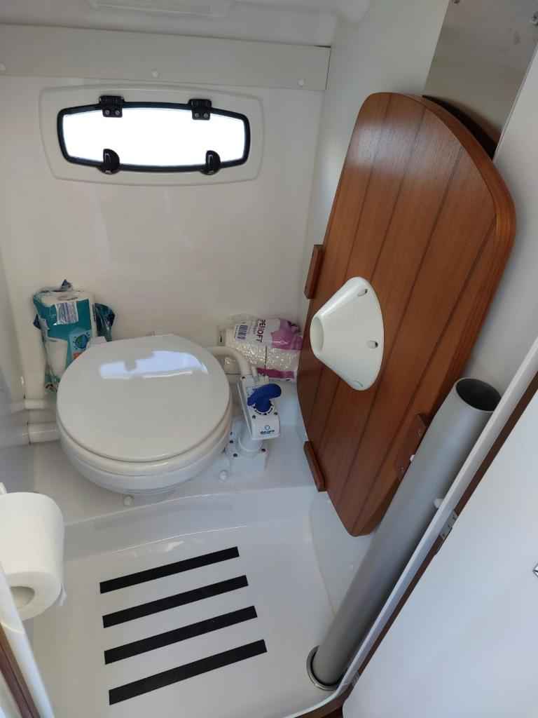 Motorboot Aquador 25 HT