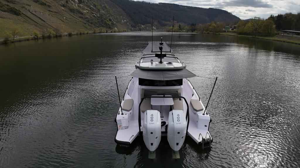 Motorboot Axopar 37 XC Cross Cabin