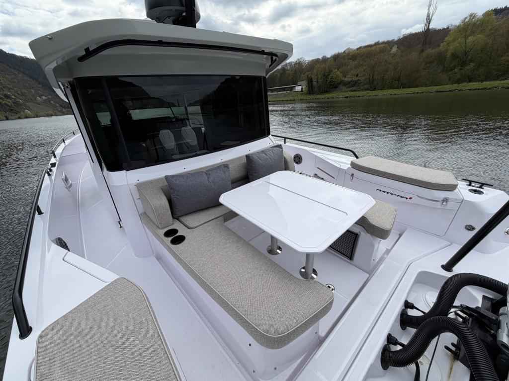 Motorboot Axopar 37 XC Cross Cabin