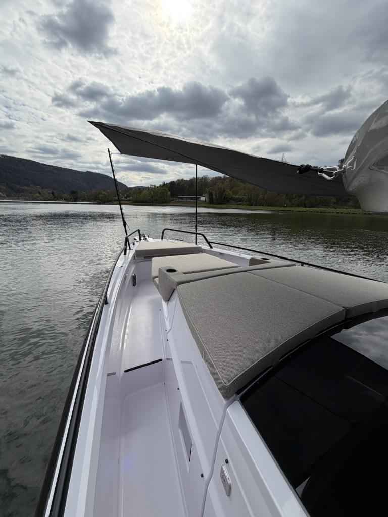 Motorboot Axopar 37 XC Cross Cabin