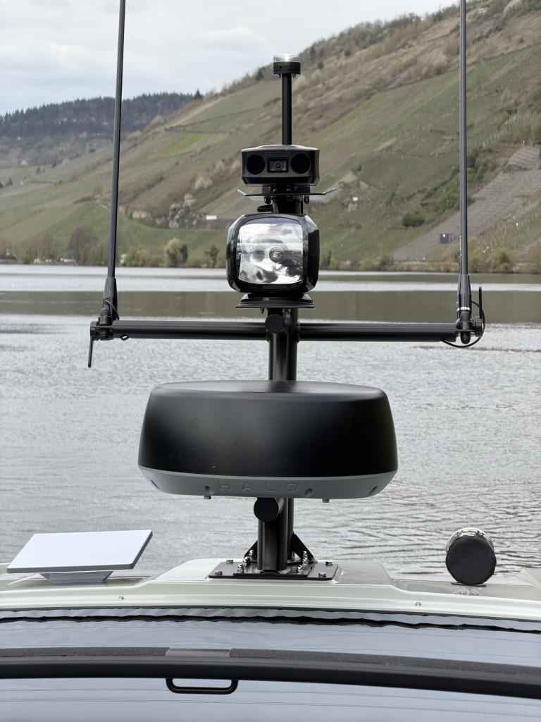 Motorboot Axopar 37 XC Cross Cabin