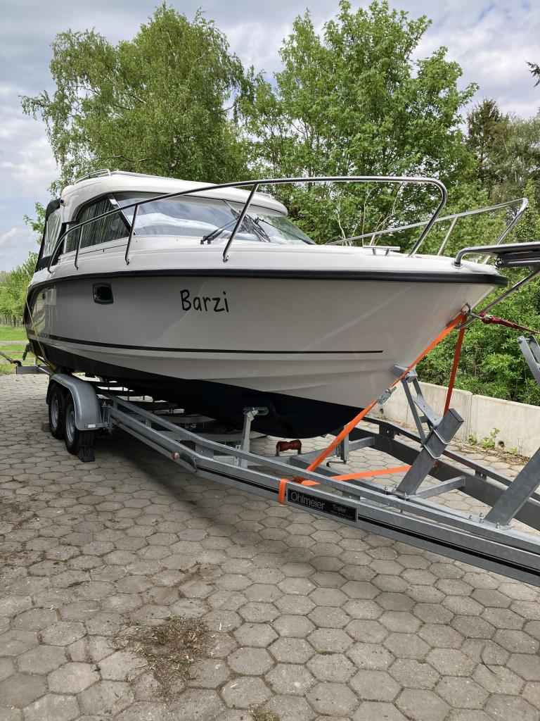 Motorboot Aquador 24 HT