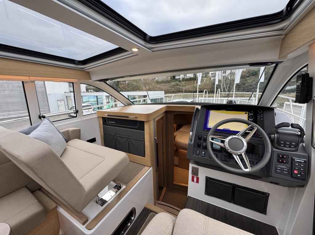 Motorboot Nimbus 365 Coupe Lagerboot