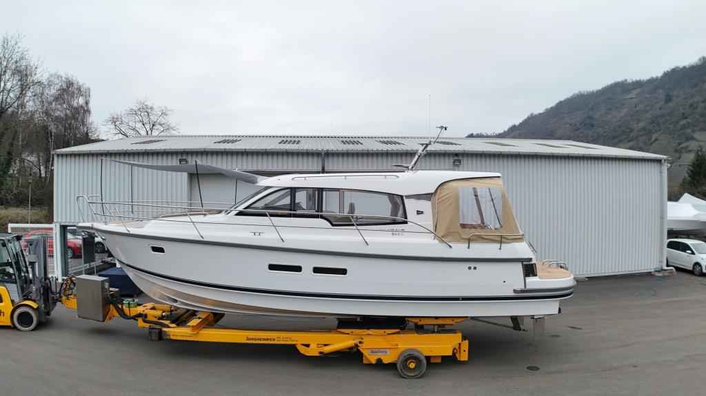 Motorboot Nimbus 365 Coupe Lagerboot