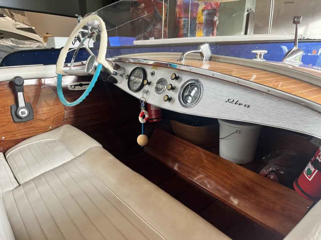 Motorboot Riva Florida mit Bodenseezulassung
