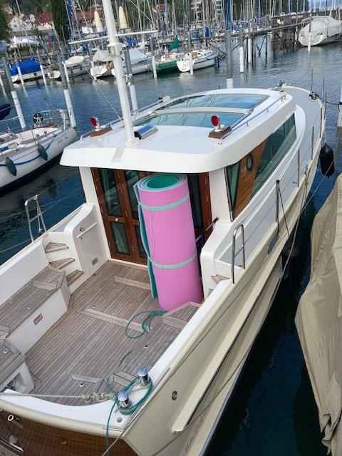 Motorboot Serious Yachts Gently 40 Lausanne