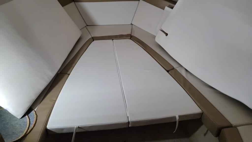 Motorboot Cobrey 33 HT 2x220PS 2018