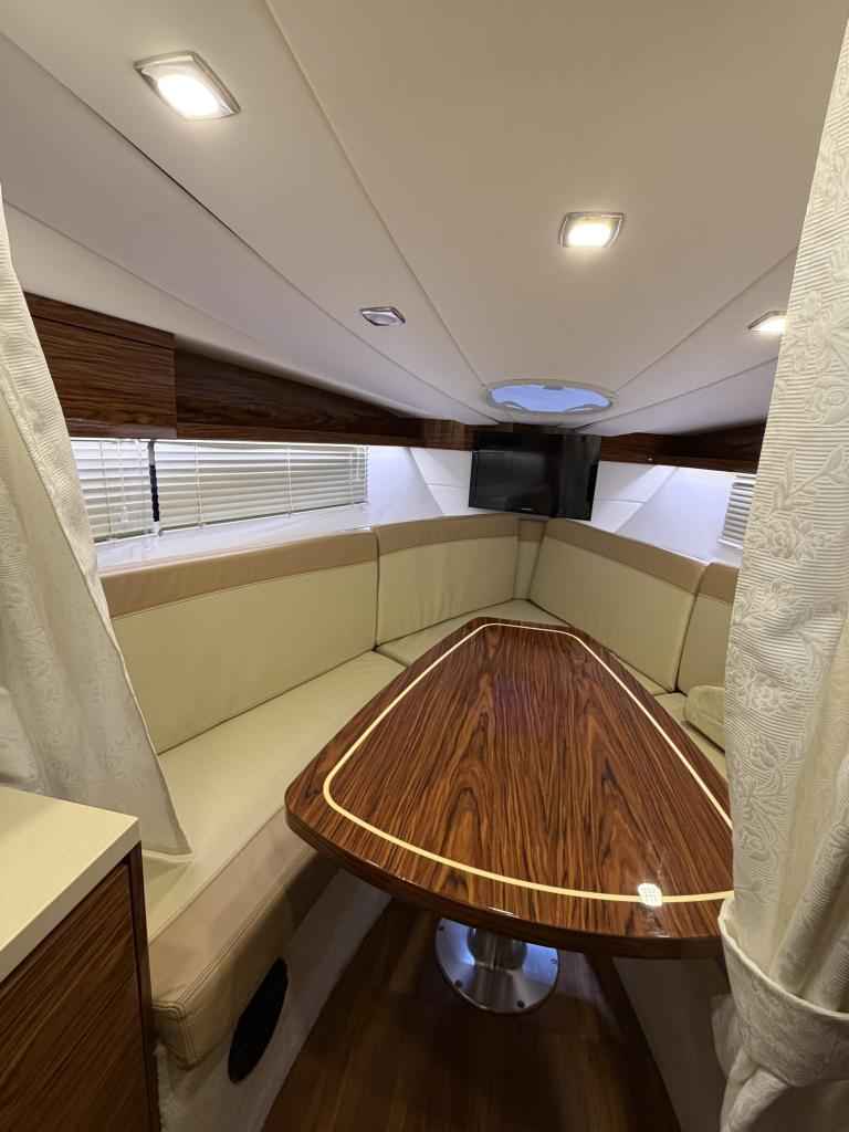 Motorboot Cobrey 28 SC mit Bodenseezulassung