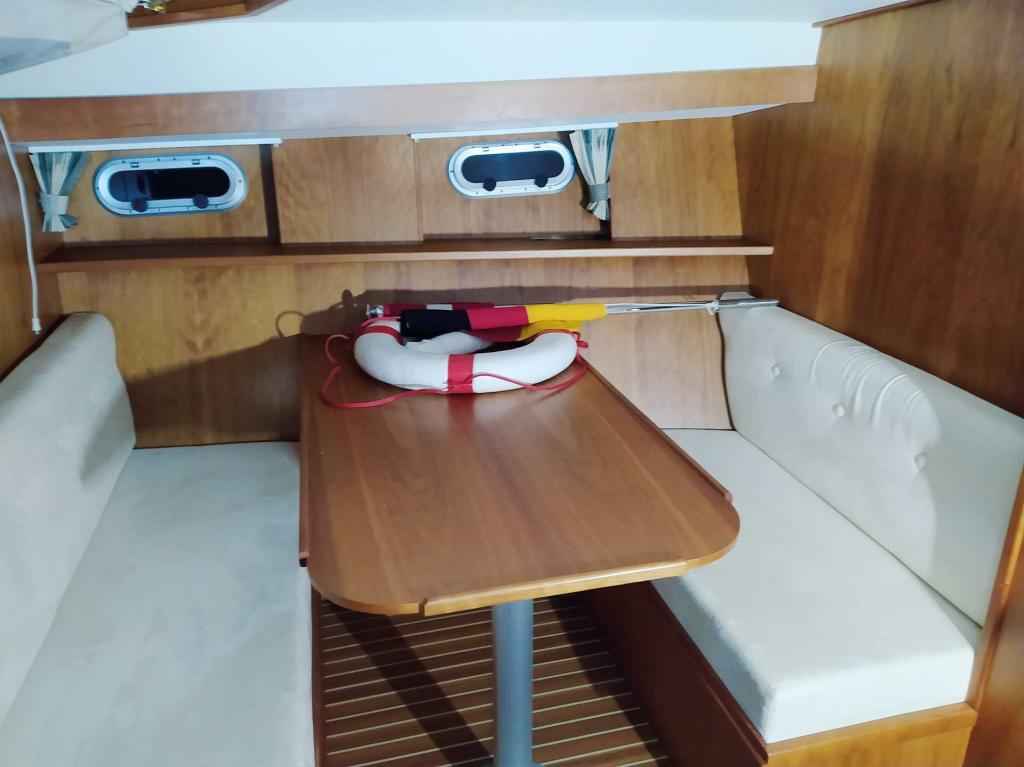 Motorboot Visscher Concordia 105 A mit Bodenseezulassung