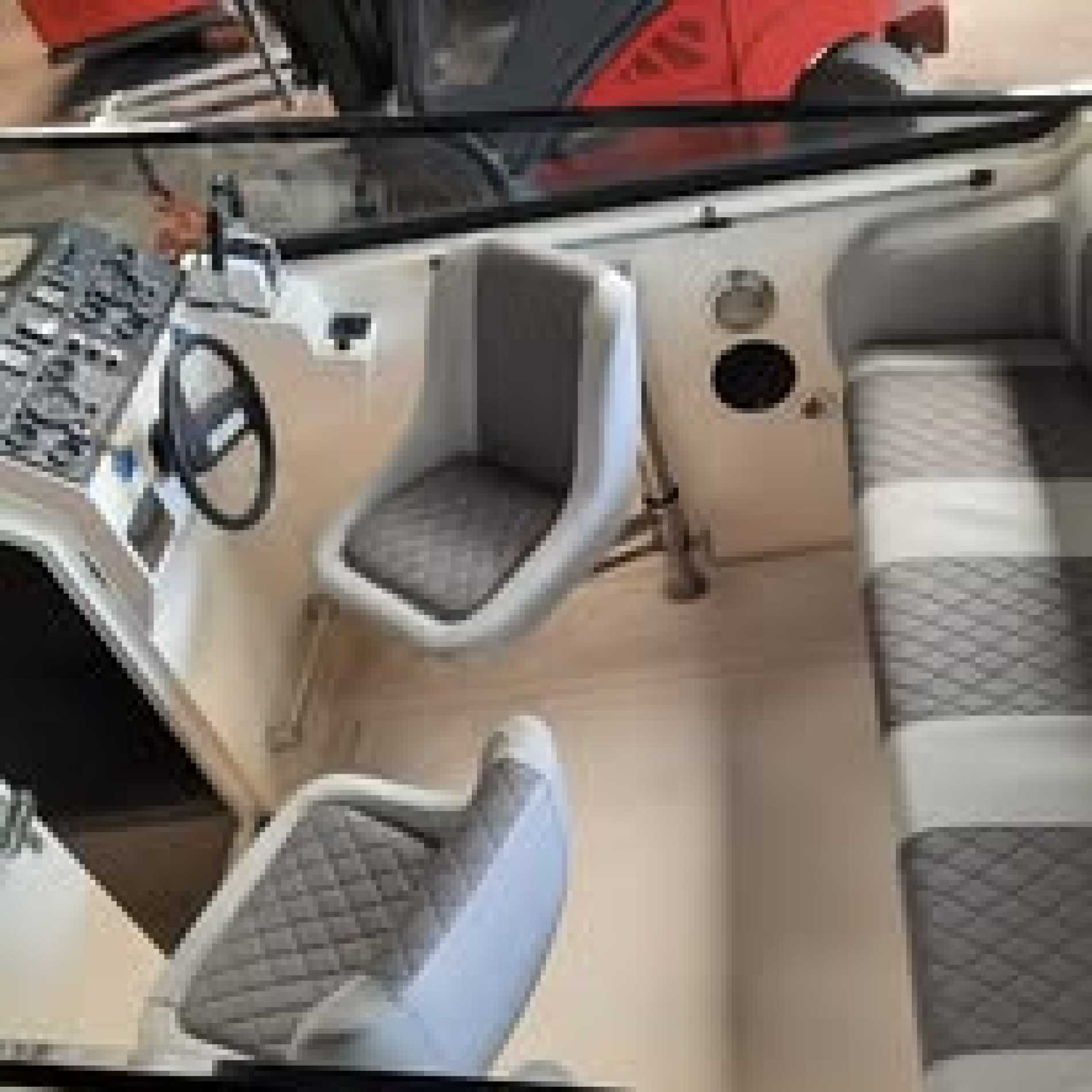 Motorboot C&B Nautica Torin Italia AKIS 27Z