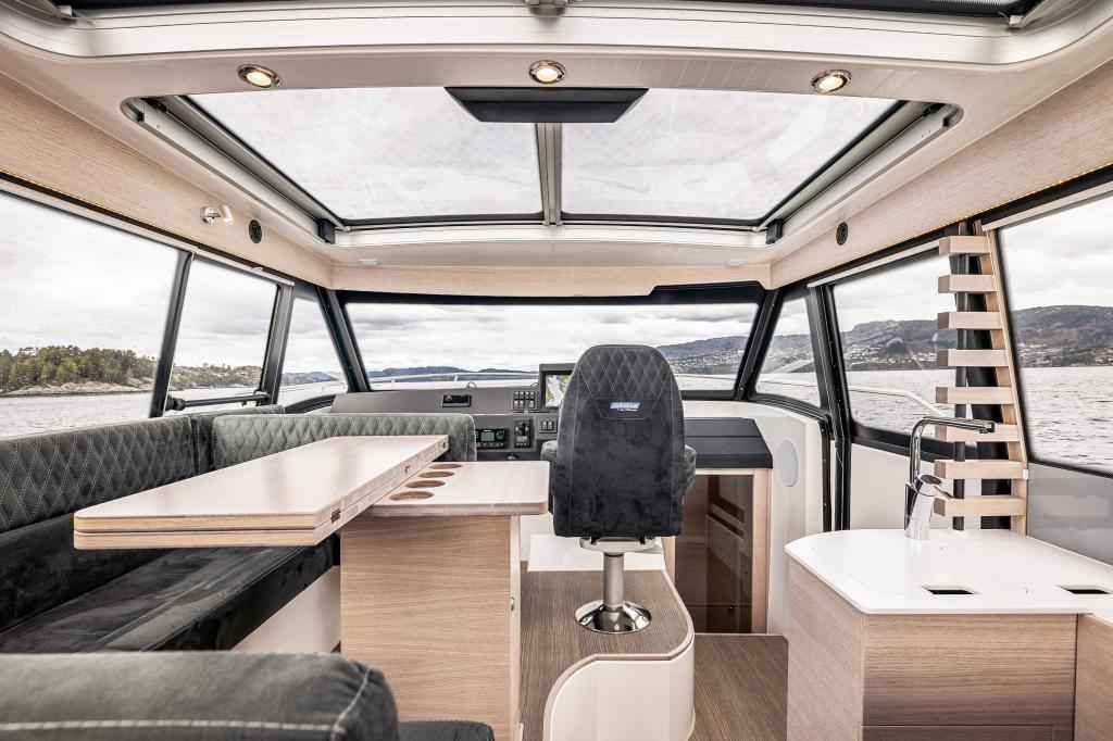 Motorboot Viknes S35 Fly