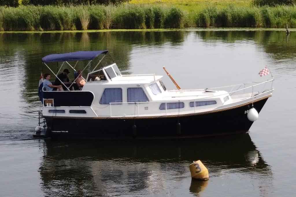 Motorboot keine Angabe Type Tak Kruiser 900