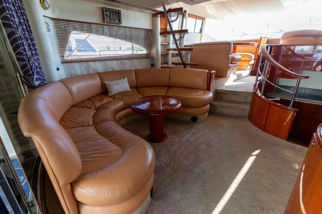 Motorboot Fairline 55 Squadron