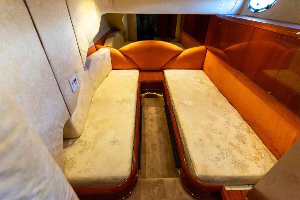 Motorboot Fairline 55 Squadron