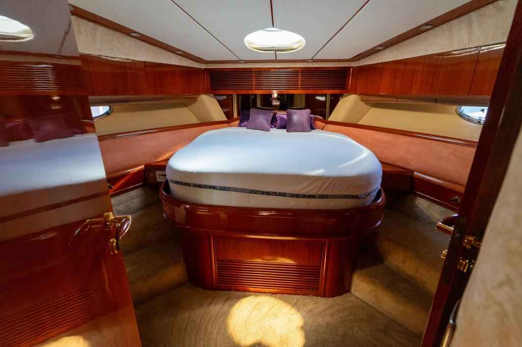 Motorboot Fairline 55 Squadron