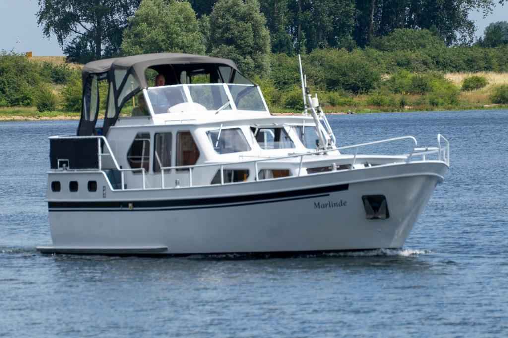 Motorboot Vri-Jon 1140