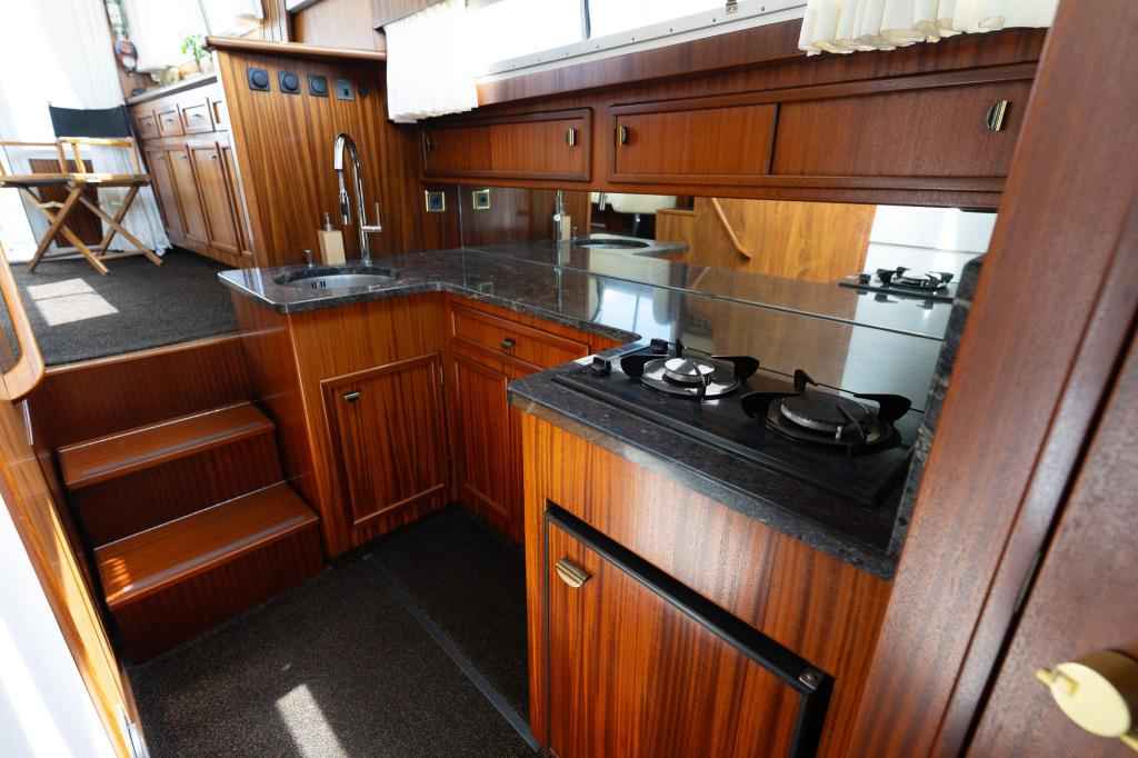 Motorboot Princess 385