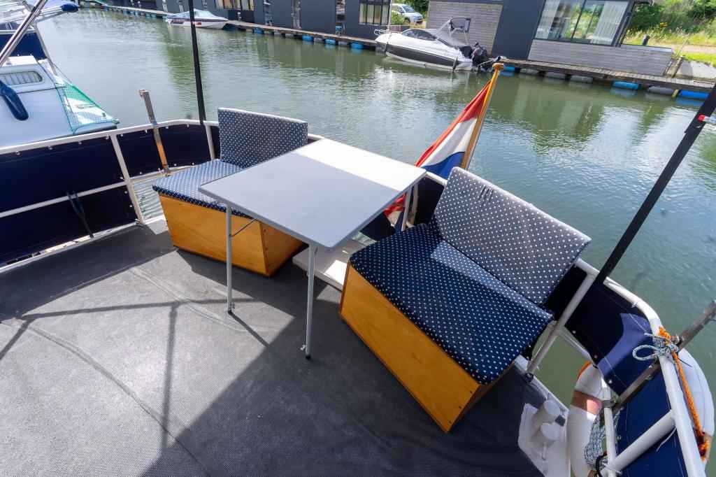 Motorboot Tak Kruiser 900