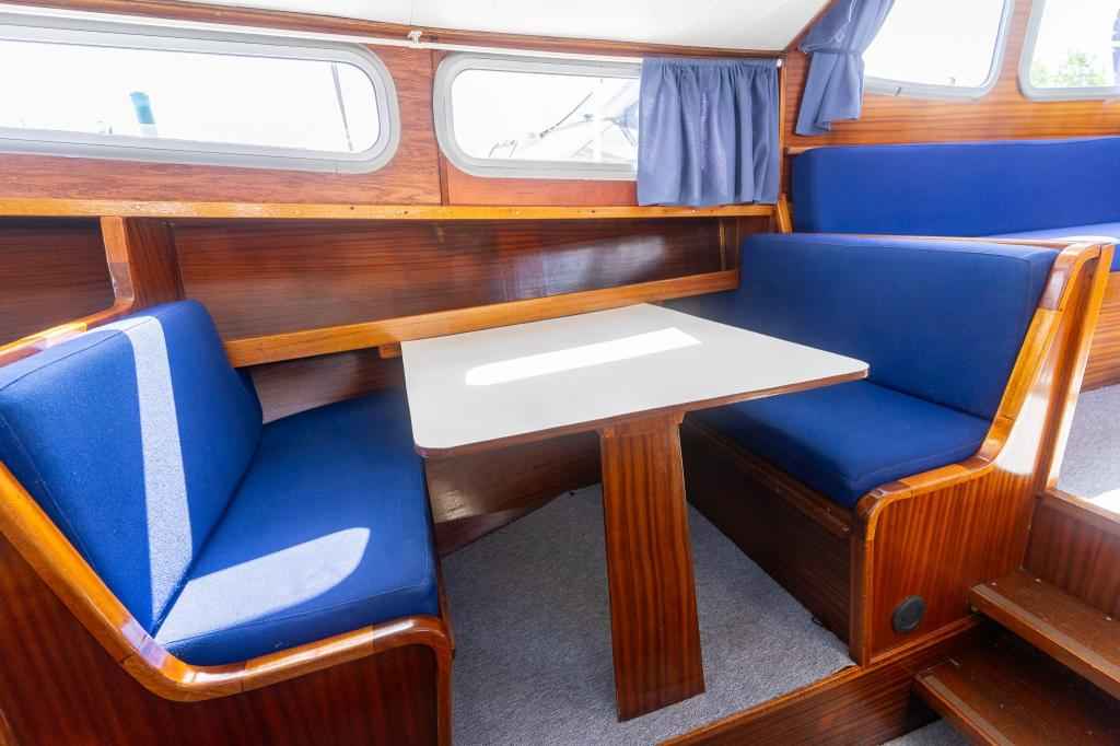 Motorboot Tak Kruiser 900