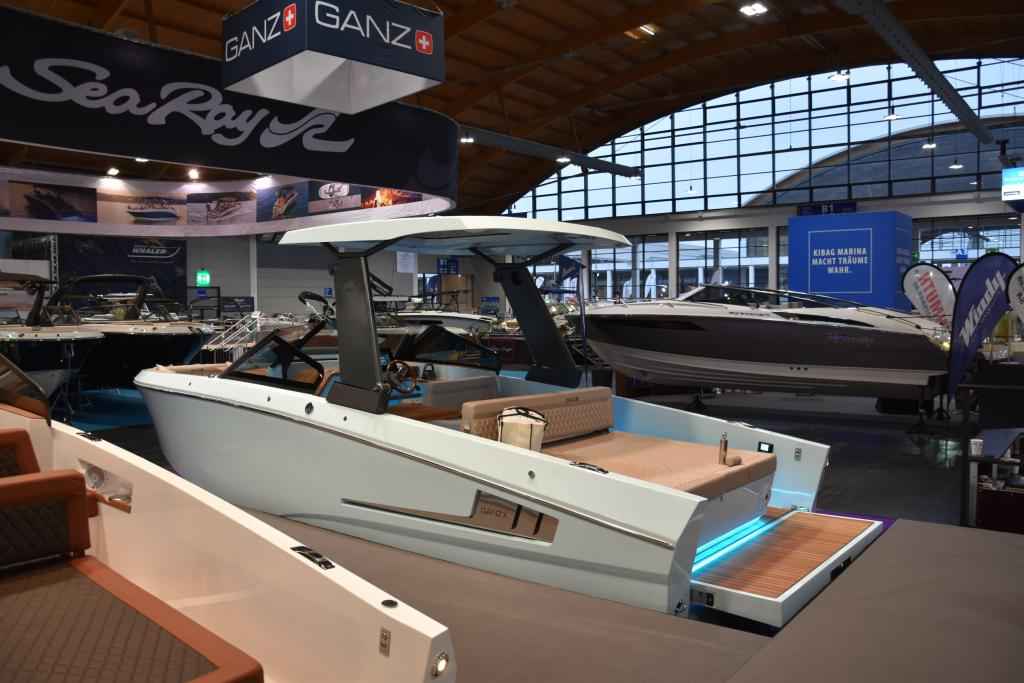 Motorboot Ganz Boats Ovation 7X Open