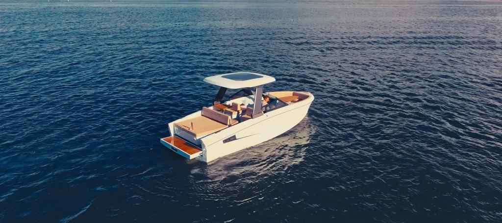 Motorboot Ganz Boats Ovation 7X Open