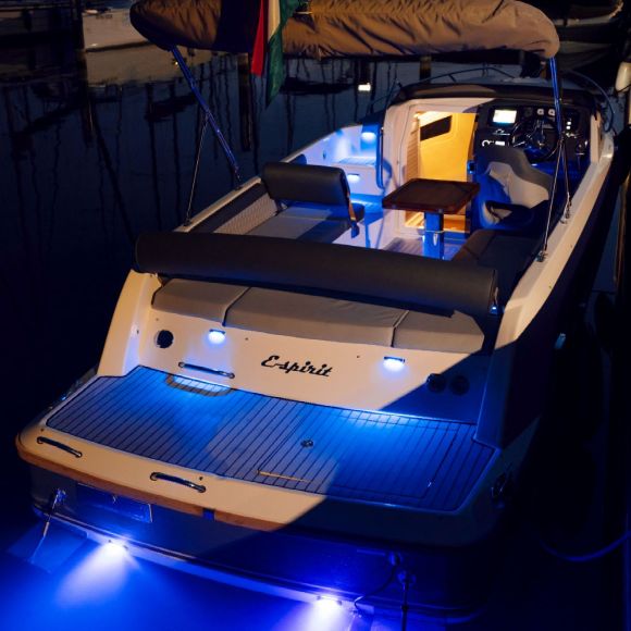 Motorboot Stickl E-Spirit 730