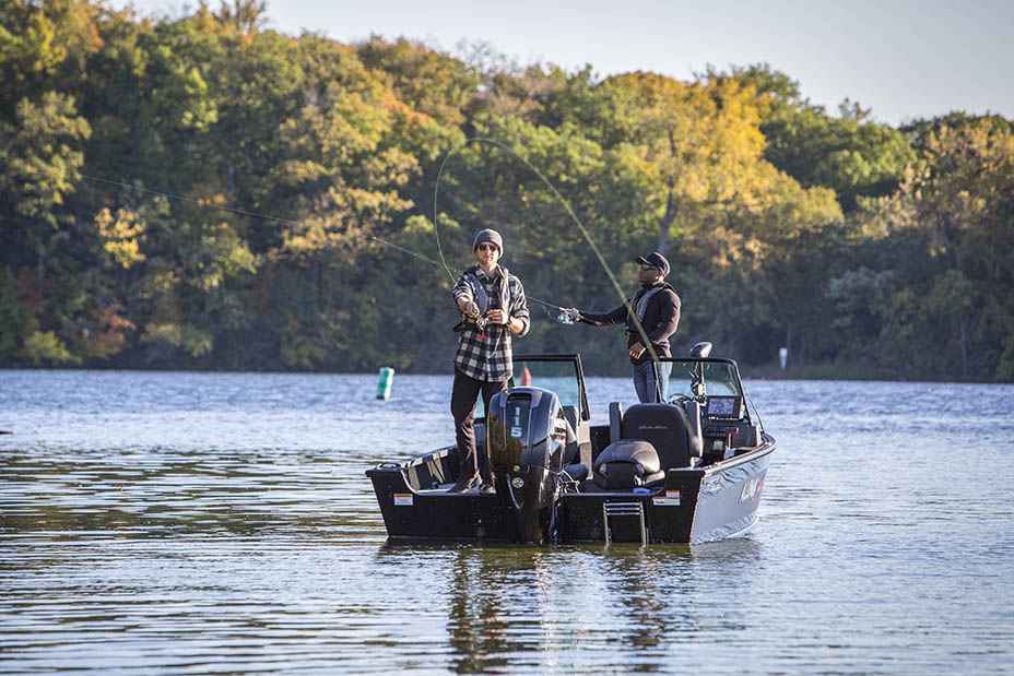Motorboot AlumaCraft Voyageur 175 Sport Shadow Series