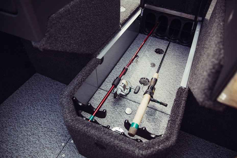 Motorboot AlumaCraft Voyageur 175 Sport Shadow Series