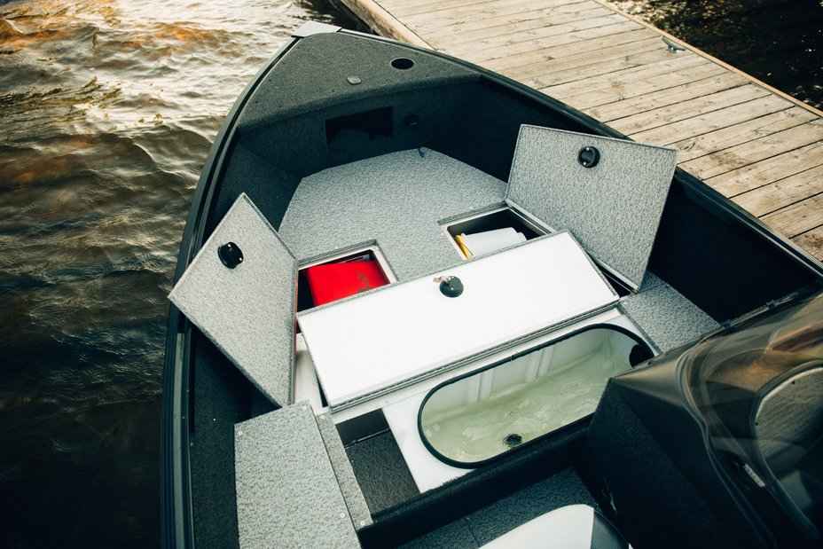 Motorboot Raubfischzentrum - Frederic Frey Escape 145 CS