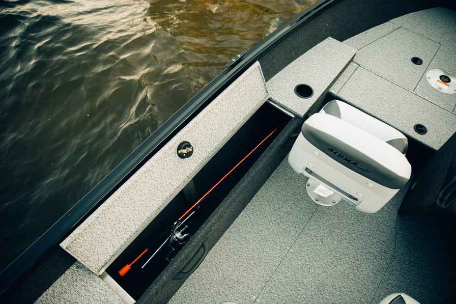 Motorboot Raubfischzentrum - Frederic Frey Escape 145 CS