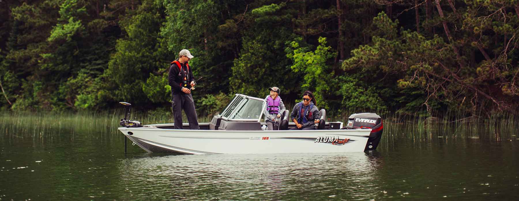 Motorboot Raubfischzentrum - Frederic Frey 470 Tiller