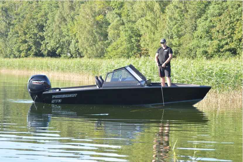 Motorboot Raubfischzentrum - Frederic Frey 570 DC