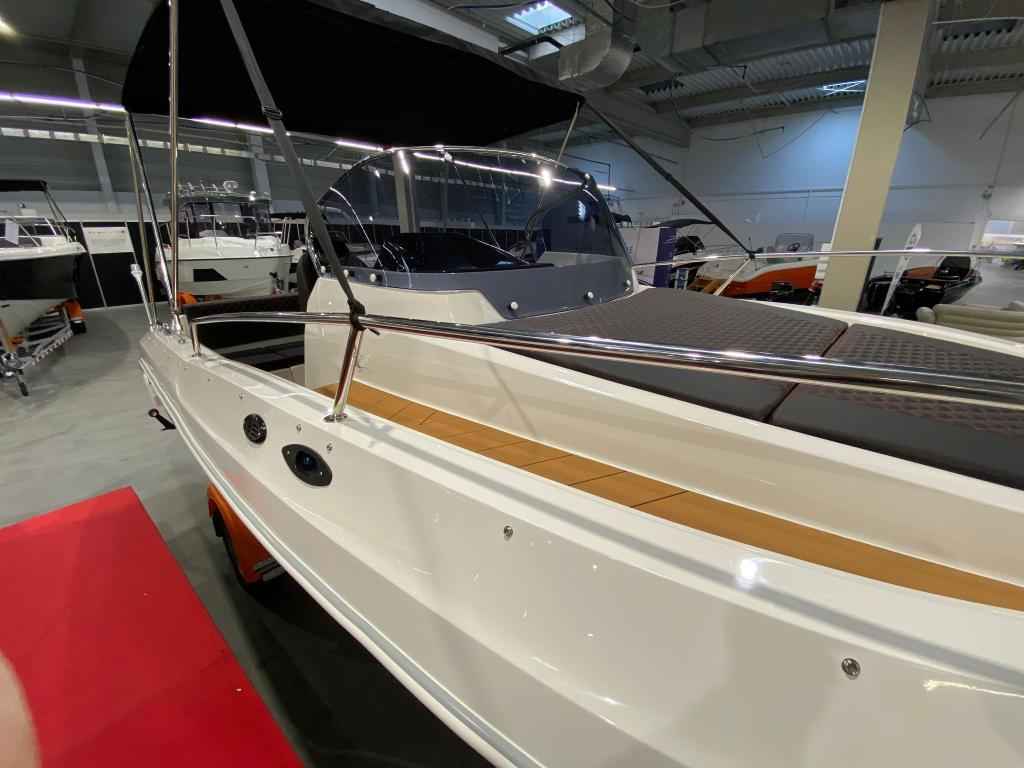 Motorboot Marine Time QX 563 / 19 Sundeck