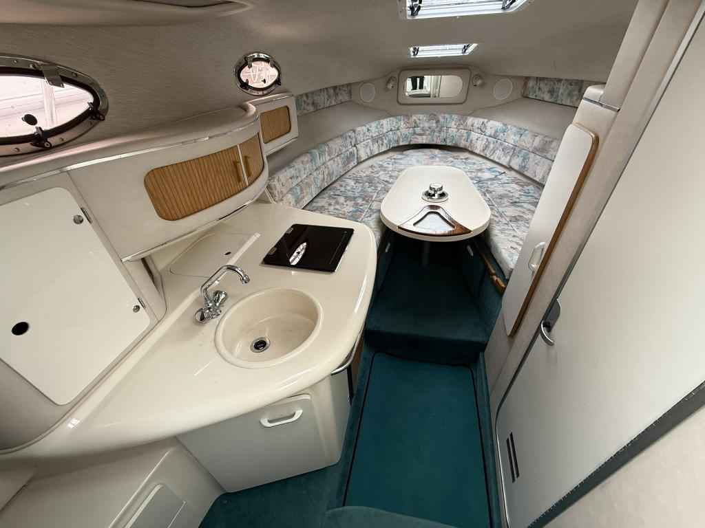 Motorboot Sea Ray 270 Sundancer