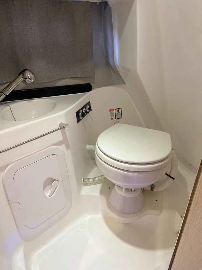 Motorboot Saver 750 W.A. mit Mercury F 200 V6