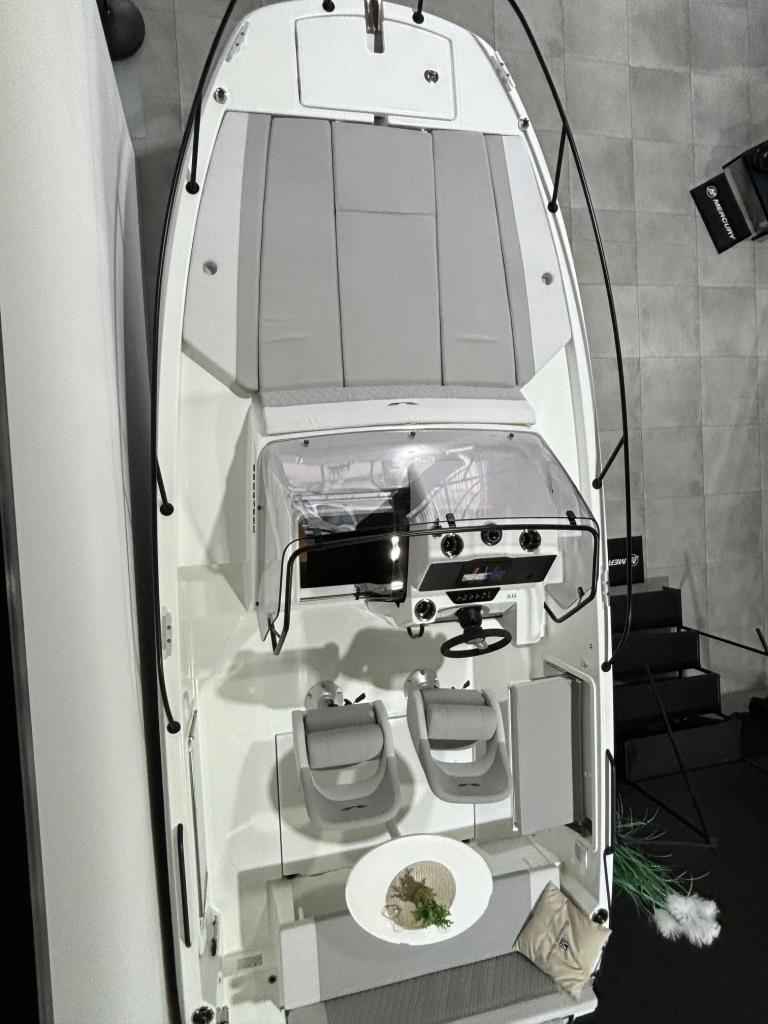 Motorboot Beneteau Flyer 7 SUNdeck Pilot Edition