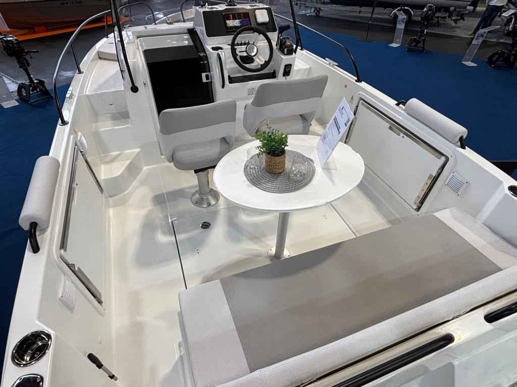 Motorboot Beneteau Flyer 7 SUNdeck Pilot Edition