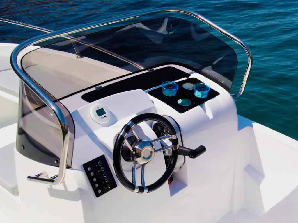 Motorboot Infinity 455 MC mit Suzuki DF40 ATL