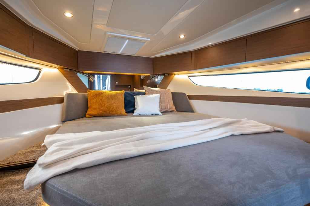 Motorboot Beneteau Antares 11 Fly TOP Ausstattung !!!