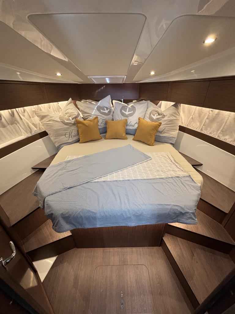 Motorboot Beneteau Antares 11 Fly TOP Ausstattung !!!